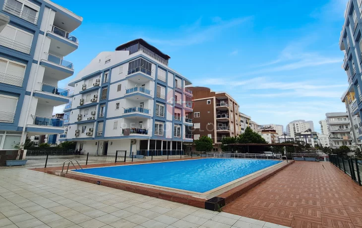 Warm And Well-Illuminated One-Bedroom Apartment For Sale in Antalya
