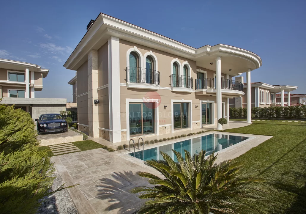 Impressive Modern And Luxury Interiors, Villas For Sale in Istanbul