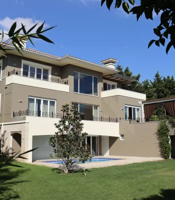 Opportunity To Invest In Istanbul Villas For Sale Within Walking Distance Of The Marina!
