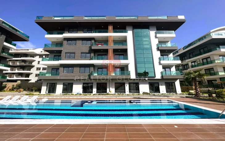 Stanovi na prodaju u Alanyi 1+1 Spajajući Namješten Život s Društvenim Prostorima