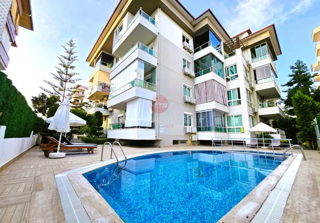 Apartments for Sale in Alanya Granting Turkish Citizenship with 2+1 Comfort