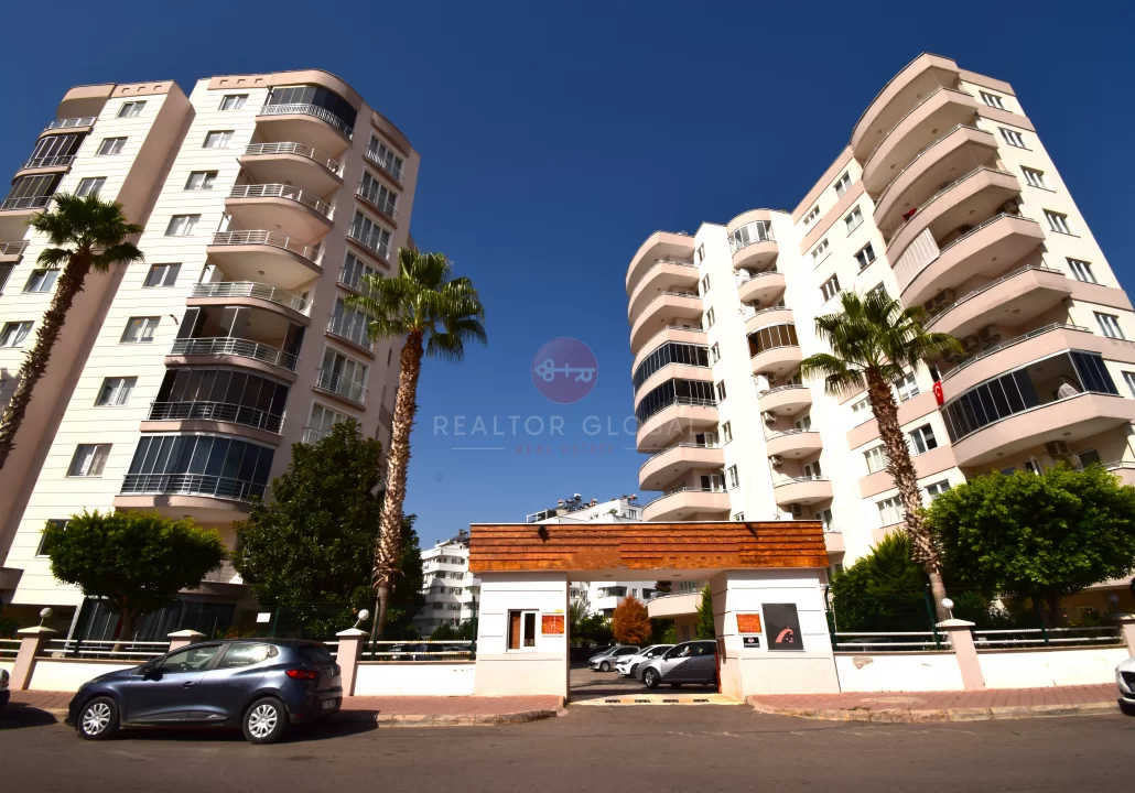 Apartments for Sale in Antalya 3+1, Bringing Lifestyle to a Central Location