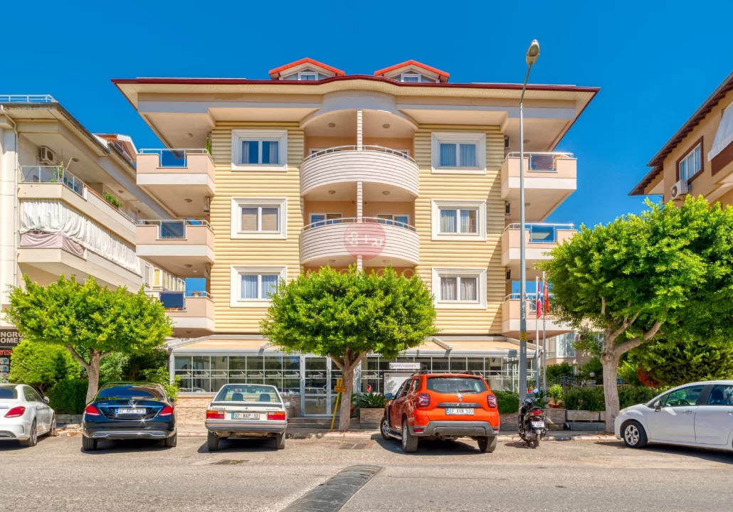 Exclusive Duplex Comfort with 4+1 Apartments for Sale in Alanya!