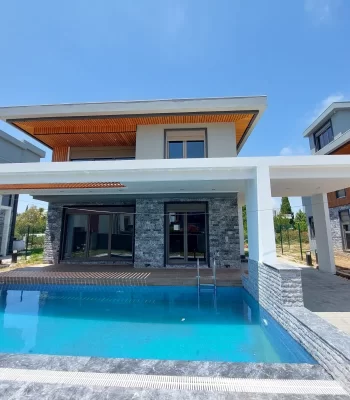 Independent Living Opportunity in Antalya with 4+1 Comfort Villas for Sale