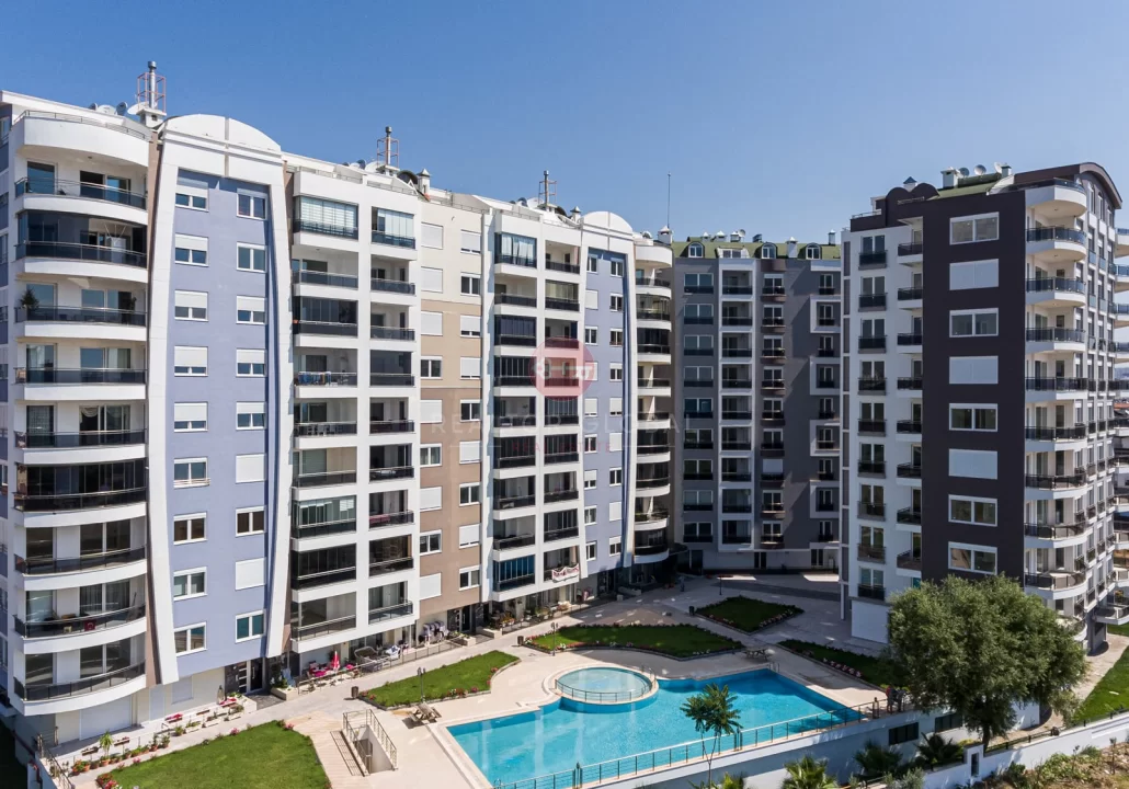 Apartments for Sale in Antalya Offering 4+1 Comfort with Furnished Advantage