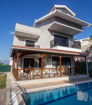 Villas for Sale in Antalya with Triplex and 4+1 Comfort