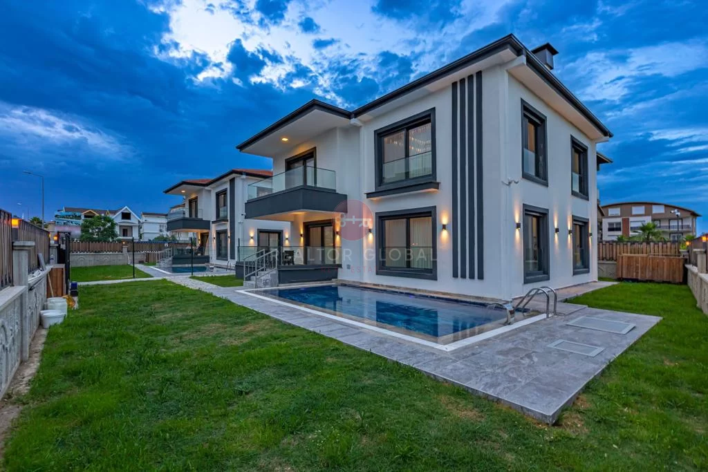 Villas for Sale in Antalya: 4+1 Duplexes Offer a Prestigious Future