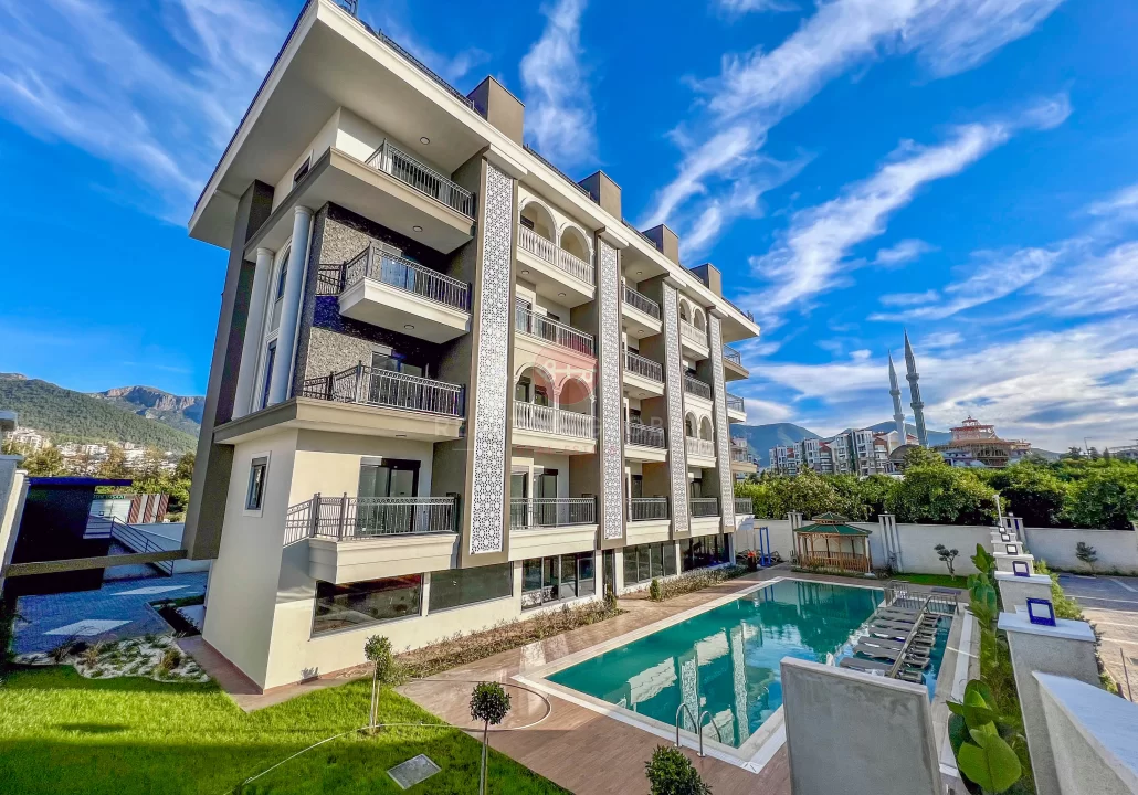 Prestigious 2+1 and Duplex Apartments for Sale in Alanya