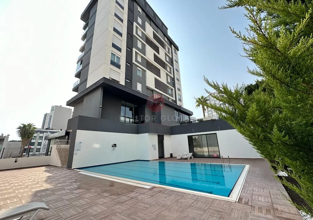 Opportunity-Filled 2+1 Living with Apartments for Sale in Antalya!