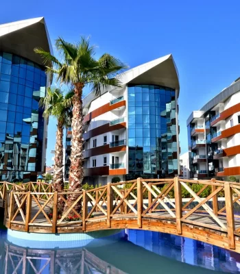 Investment Opportunity with 2+1 Apartments for Sale in Antalya