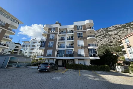 Luxury Living Opportunity with 2+1 Penthouse Apartments for Sale in Antalya