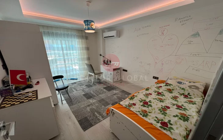 spacious 2 bedroom furnished apartment for sale in Oba