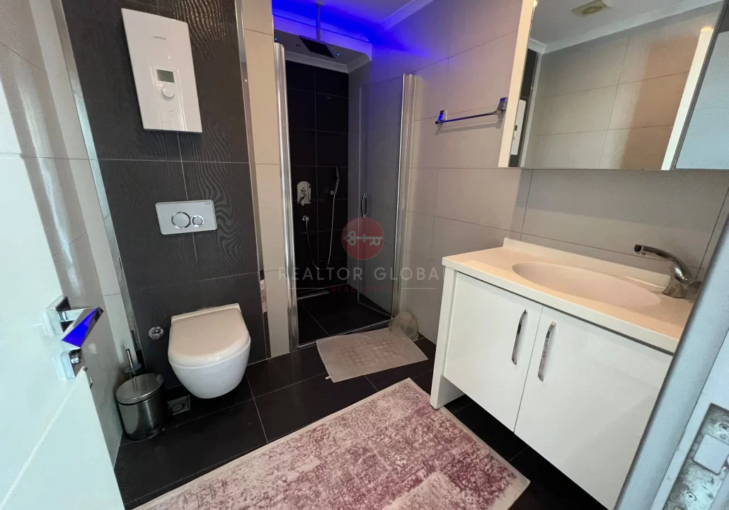 spacious 2 bedroom furnished apartment for sale in Oba