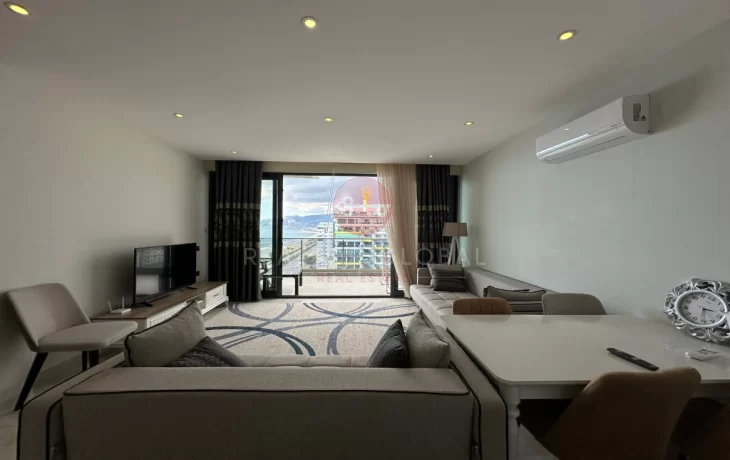 Furnished One-bedroom apartment For Sale With The Best Sea View