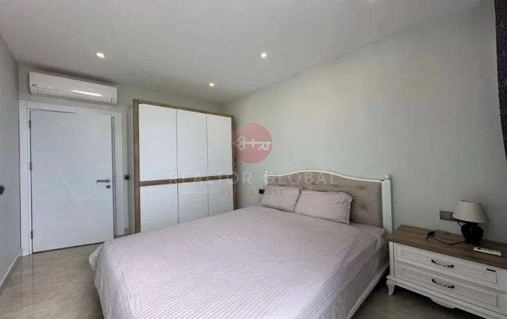 Furnished One-bedroom apartment For Sale With The Best Sea View