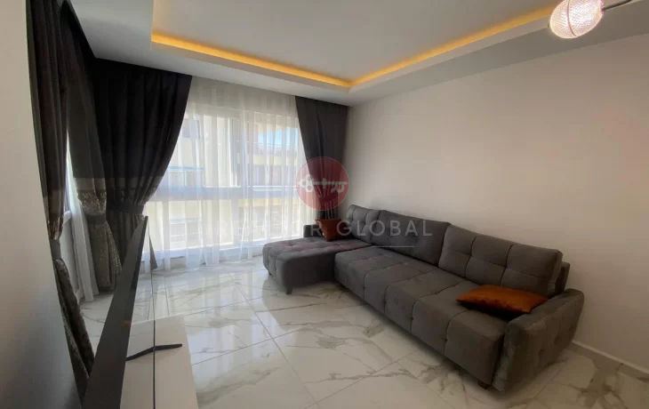 Two-bedroom Furnished Apartment With Sea View in Mahmutlar