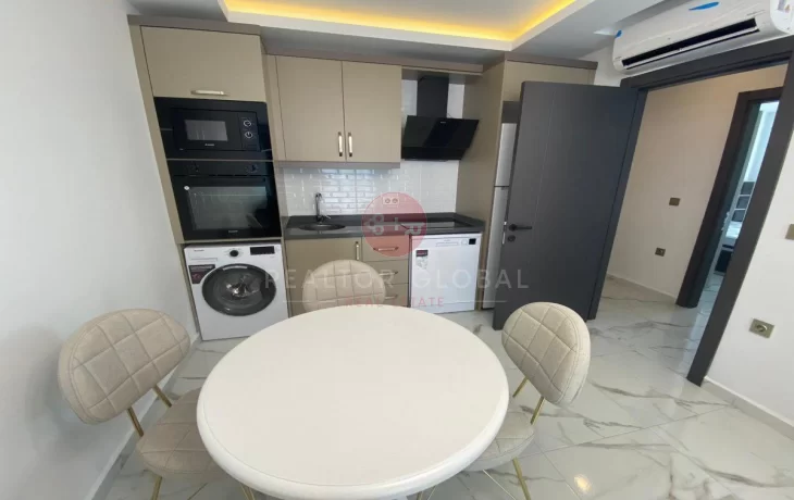 Two-bedroom Furnished Apartment With Sea View in Mahmutlar