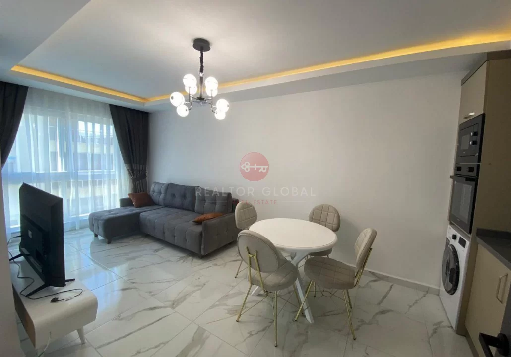 Two-bedroom Furnished Apartment With Sea View in Mahmutlar