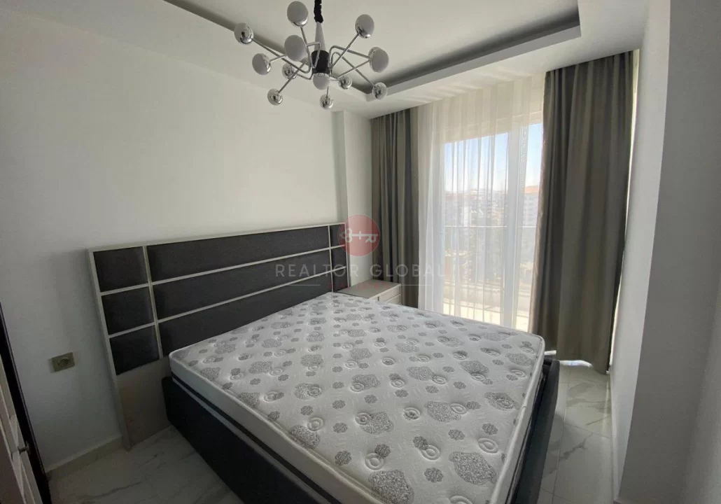 Two-bedroom Furnished Apartment With Sea View in Mahmutlar