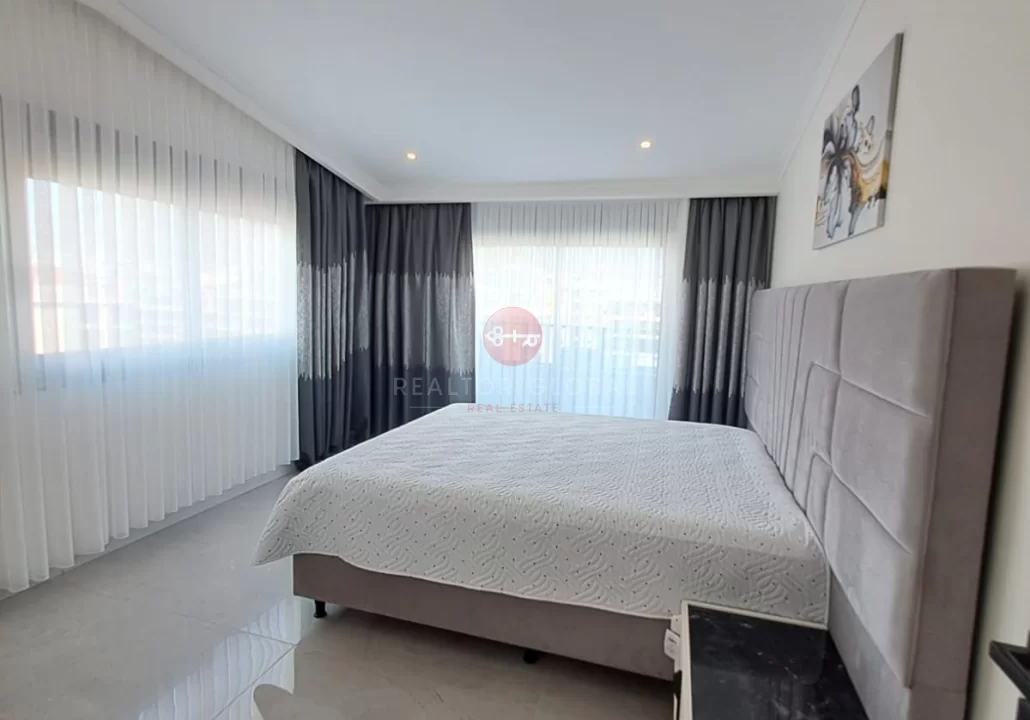 Alanya, Oba’da Satılık Eşyalı 2+1 Duplex Daire