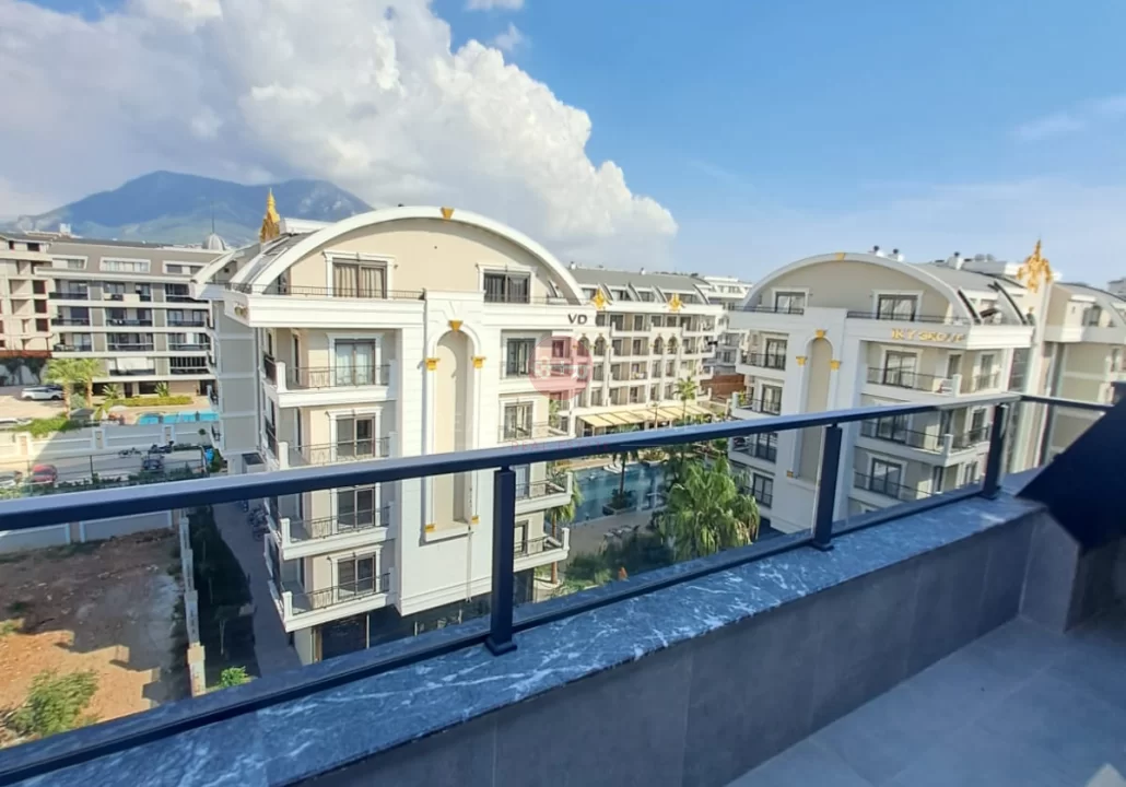 Alanya, Oba’da Satılık Eşyalı 2+1 Duplex Daire
