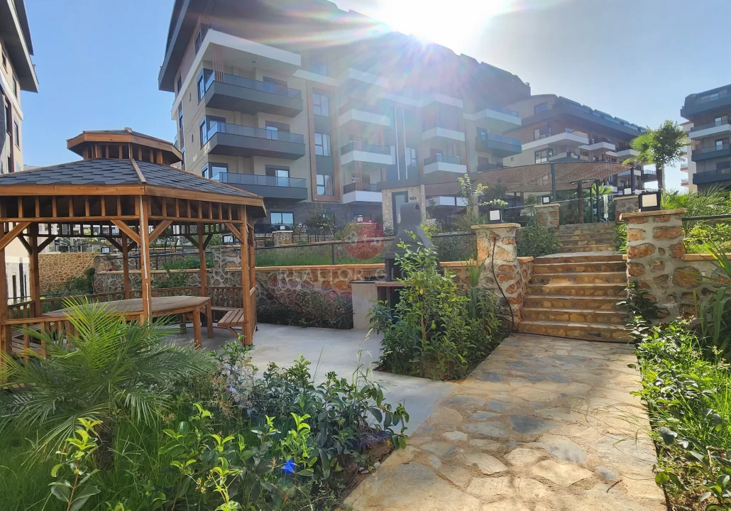 Alanya, Oba’da Satılık Eşyalı 2+1 Duplex Daire