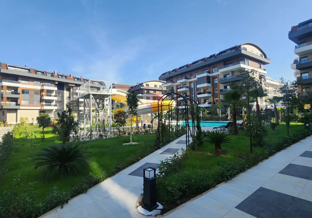 Alanya, Oba’da Satılık Eşyalı 2+1 Duplex Daire