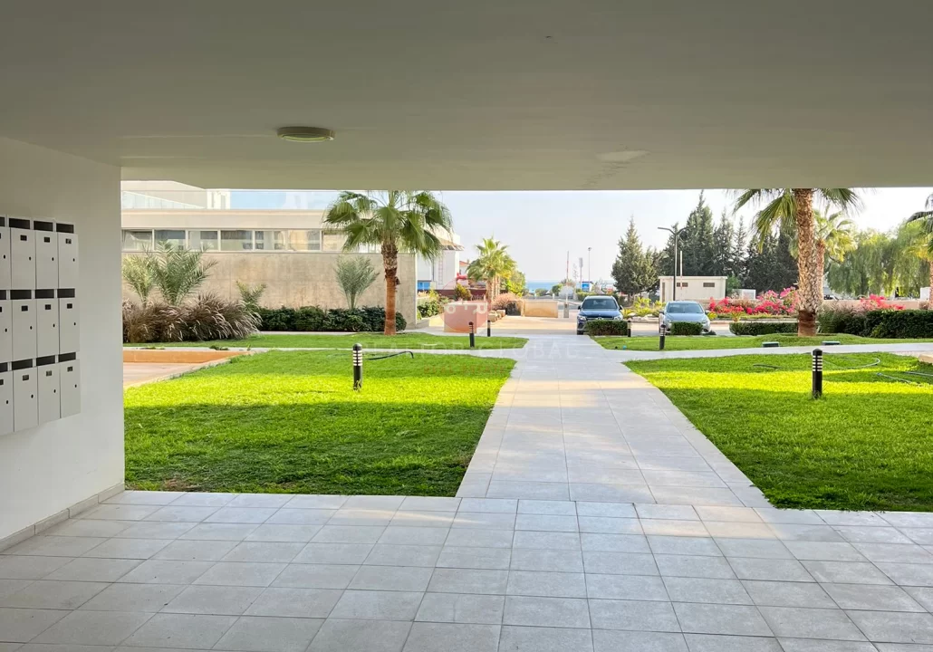 Studio apartment with sea view for sale in İskele, Northern Cyprus