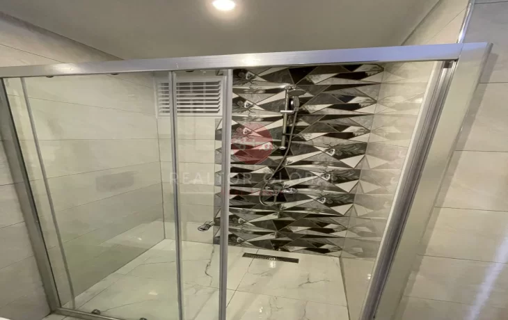 Alanya Mahmutlar’da Satılık Modern 1+1 Daire