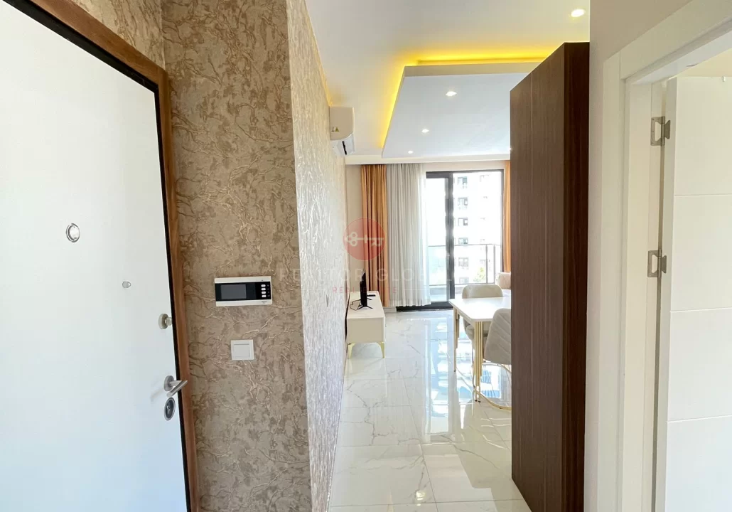 Alanya Mahmutlar’da Satılık Modern 1+1 Daire