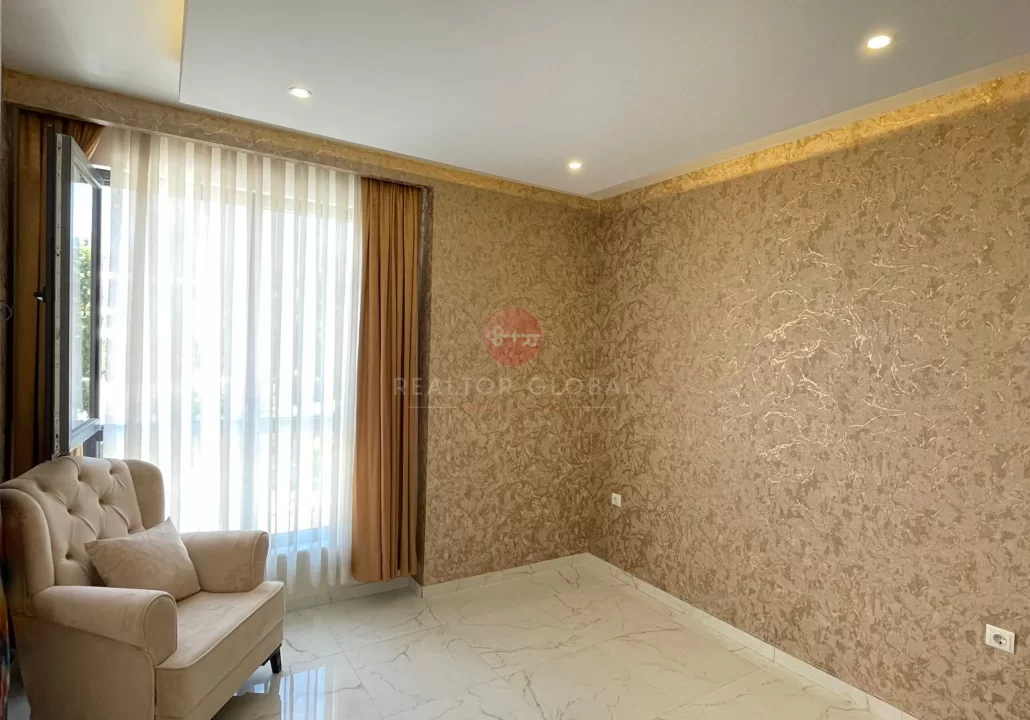 Alanya Mahmutlar’da Satılık Modern 1+1 Daire