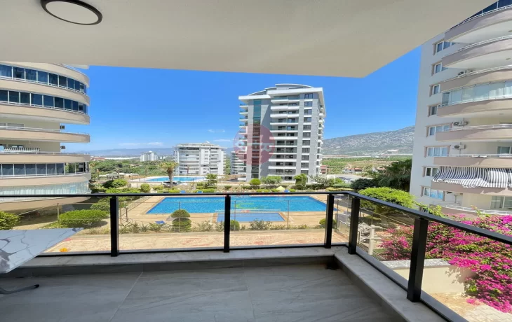 Alanya Mahmutlar’da Satılık Modern 1+1 Daire