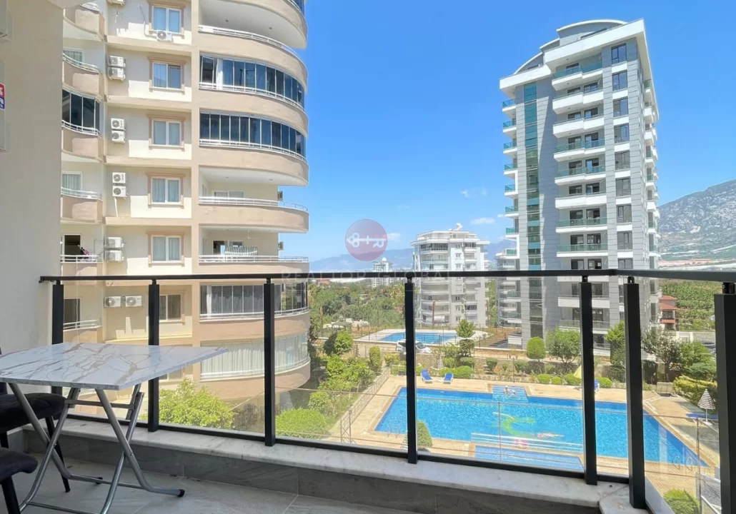 Alanya Mahmutlar’da Satılık Modern 1+1 Daire