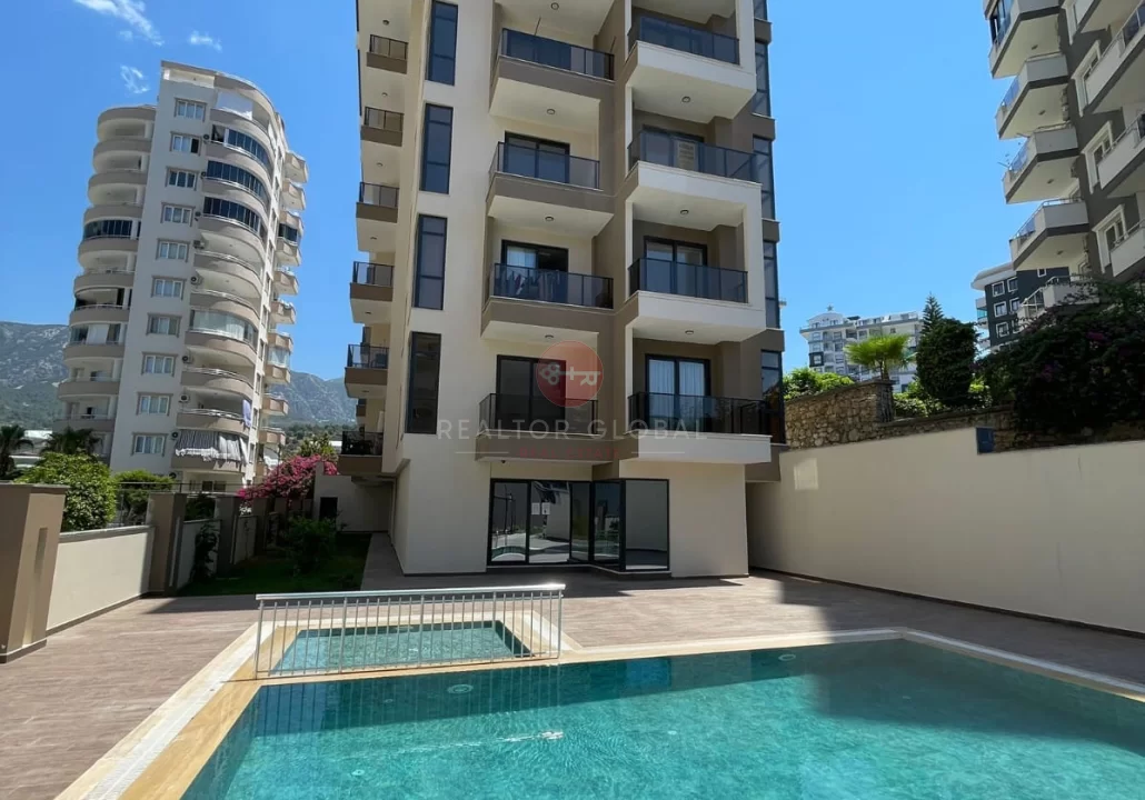 Alanya Mahmutlar’da Satılık Modern 1+1 Daire