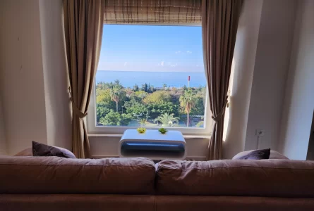 Mahmutlarda Satılık Lüks, Deniz Manzaralı 2+1 Daire