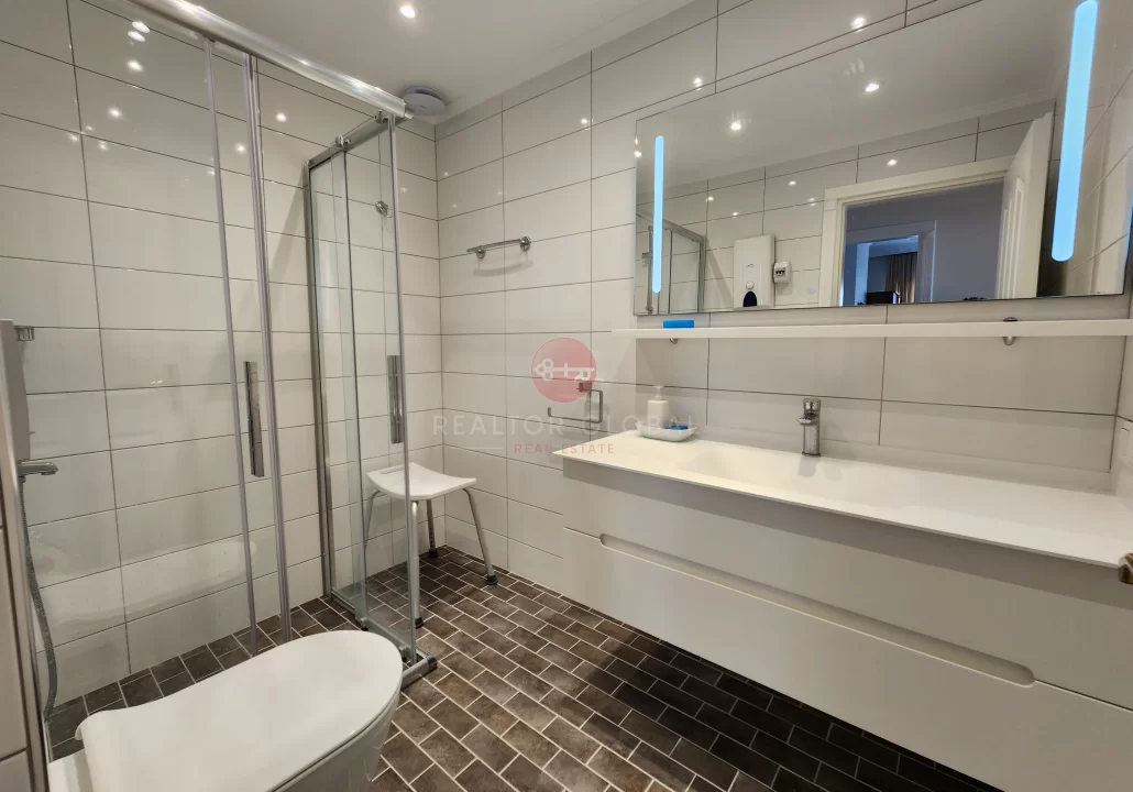 Panoramic Sea View 2+1 Luxury Apartment For Sale in Mahmutlar