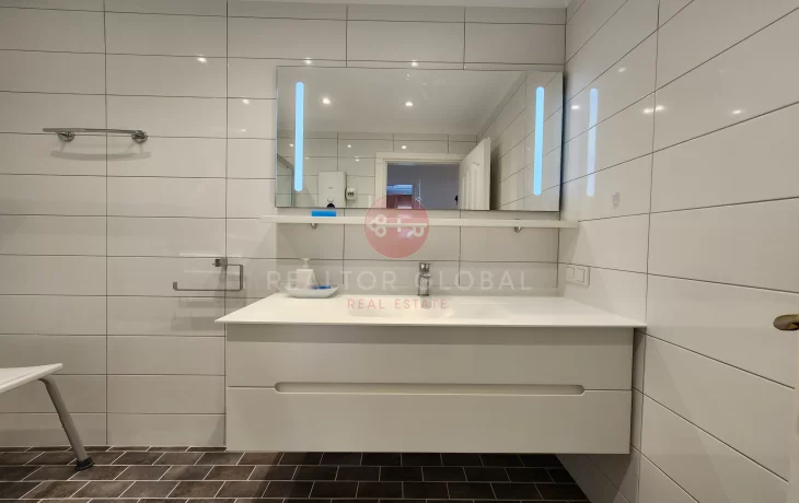 Panoramic Sea View 2+1 Luxury Apartment For Sale in Mahmutlar
