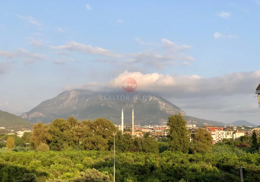 Alanya Oba'da Satılık 2. el Şık Daire