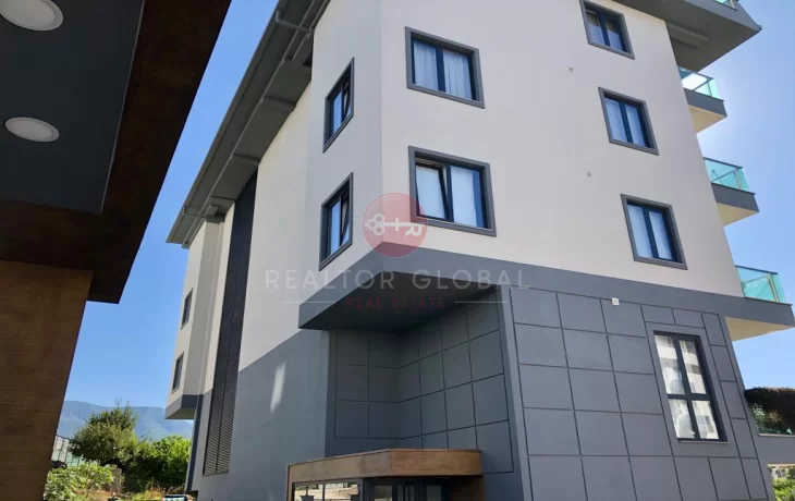 Šik Preprodaja 1-sobni stan na prodaju u Oba, Alanya