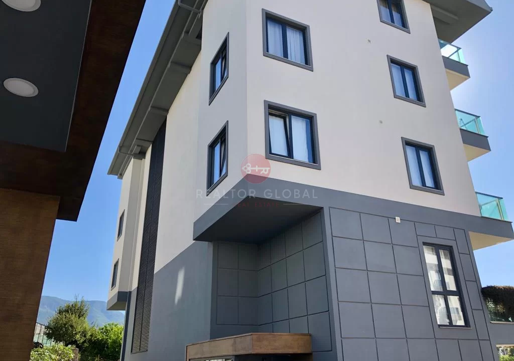 Šik Preprodaja 1-sobni stan na prodaju u Oba, Alanya