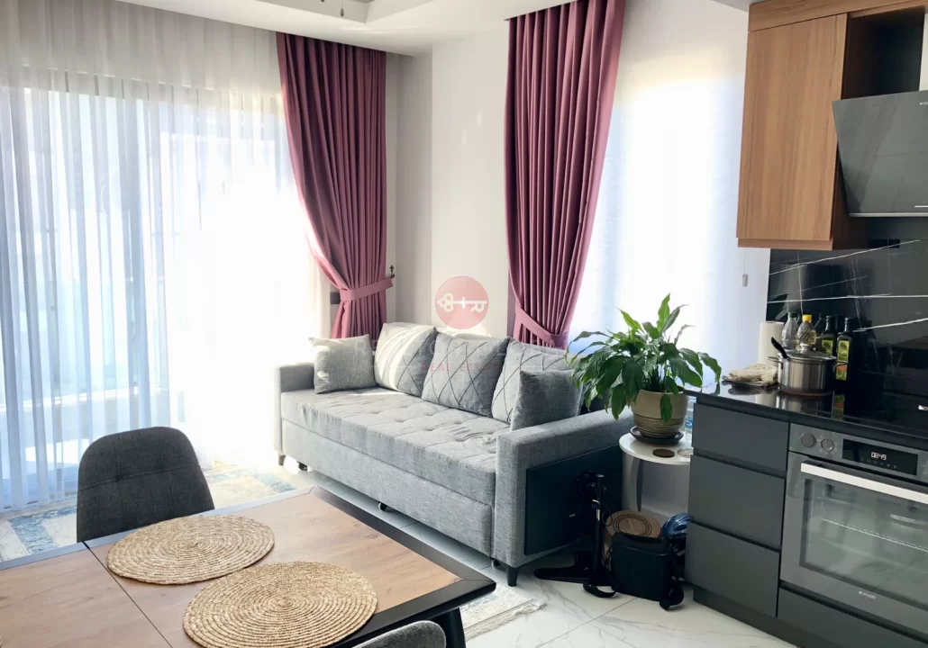Šik Preprodaja 1-sobni stan na prodaju u Oba, Alanya