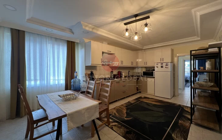 Mahmutlarda Satılık Geniş ve Full Eşyalı 1+1 Daire