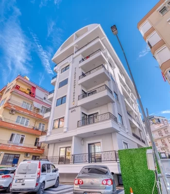 Zwei-Zimmer-Wohnung zum Verkauf im Zentrum von Alanya