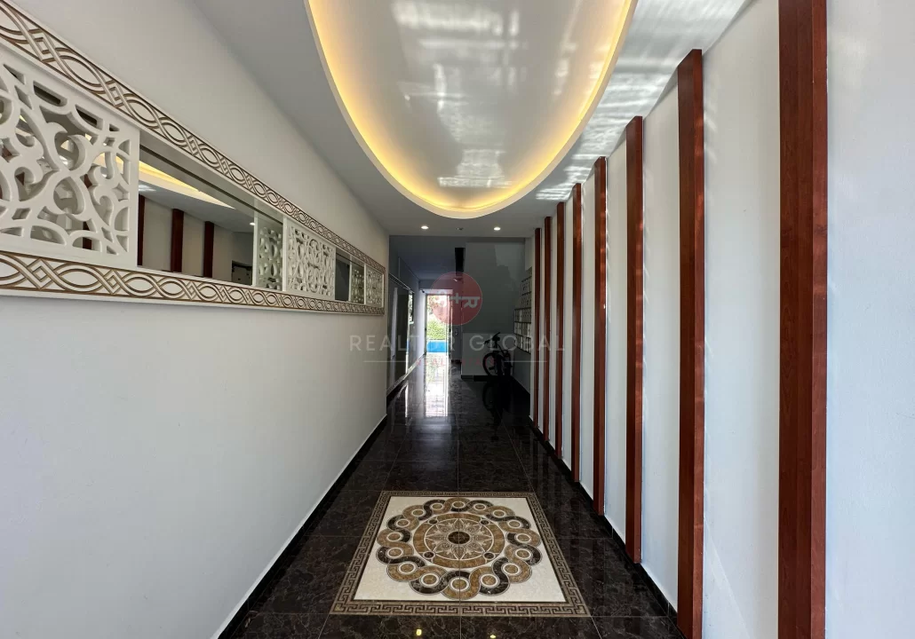 Convenient One-bedroom Apartment For Sale in Alanya Center