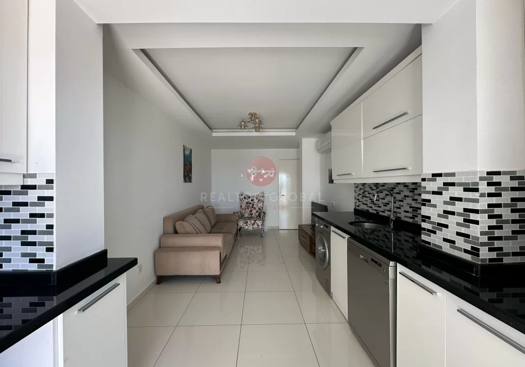 Convenient One-bedroom Apartment For Sale in Alanya Center