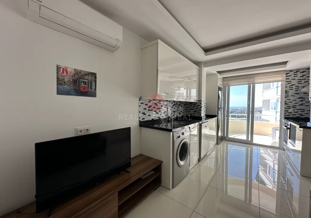 Convenient One-bedroom Apartment For Sale in Alanya Center
