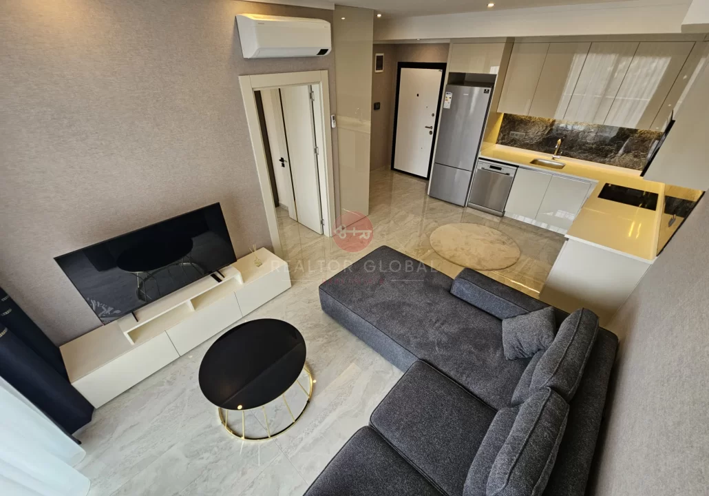 Luxuriöse, voll möblierte Ein-Zimmer-Wohnung zum Verkauf in Oba