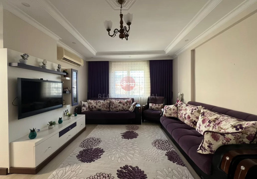 3-Bedroom Penthouse For Sale with Traditional Charm in Oba, Alanya