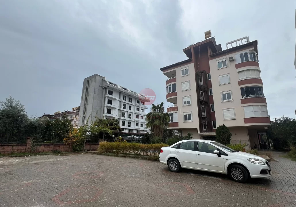 Prostrani trosobni penthouse s tradicionalnim šarmom u Obi, Alanja