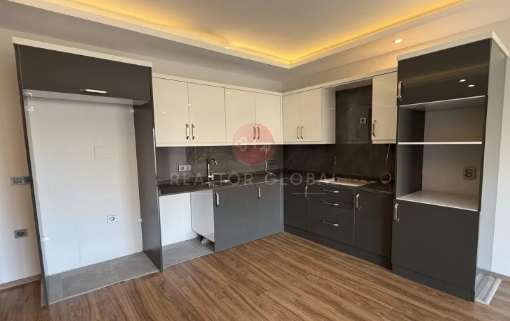 Stylish One-bedroom Apartment For Sale in Mahmutlar, Alanya